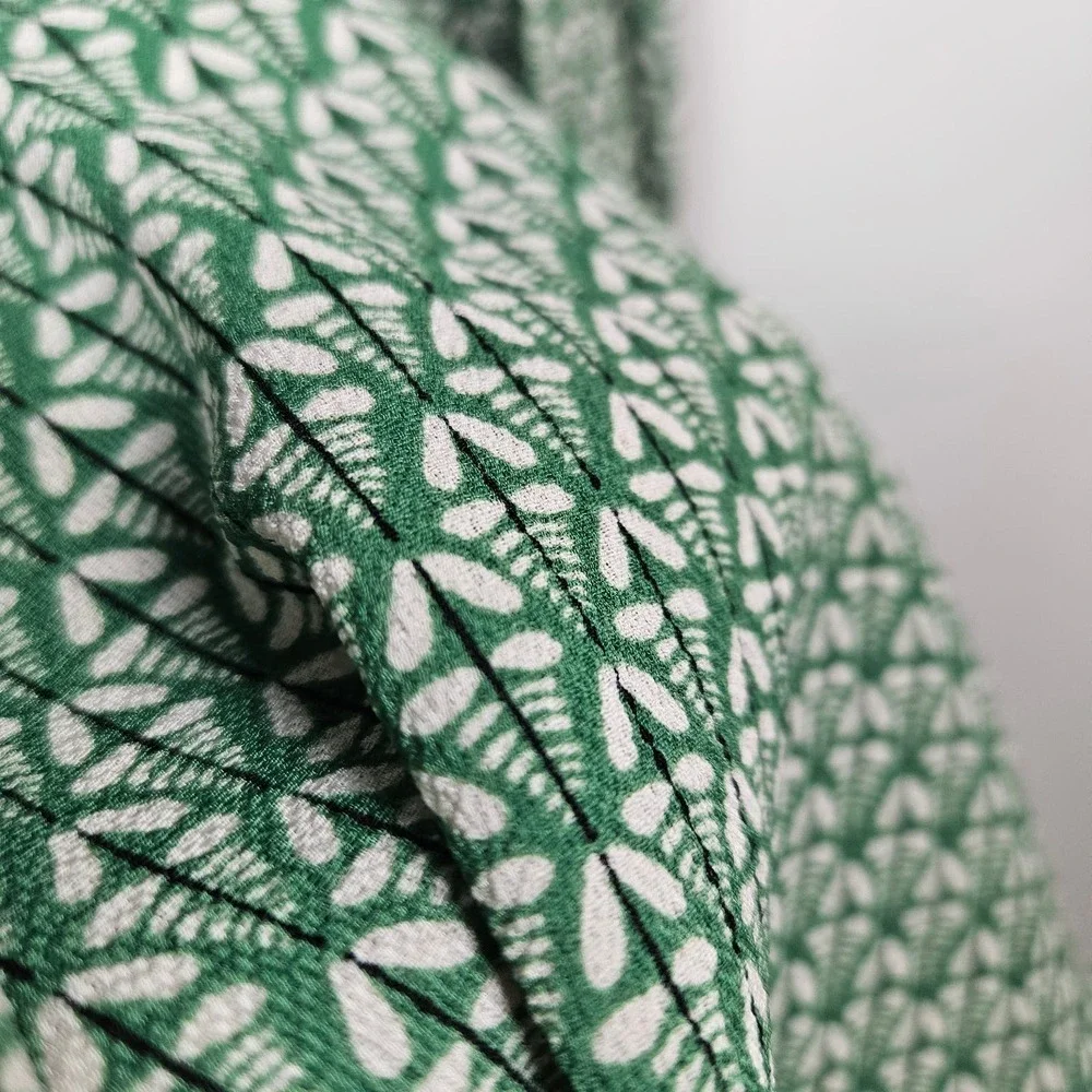 Max Studio Ruffle Trim Wrap Midi Dress S Green‎ Print Crepe V-Neck